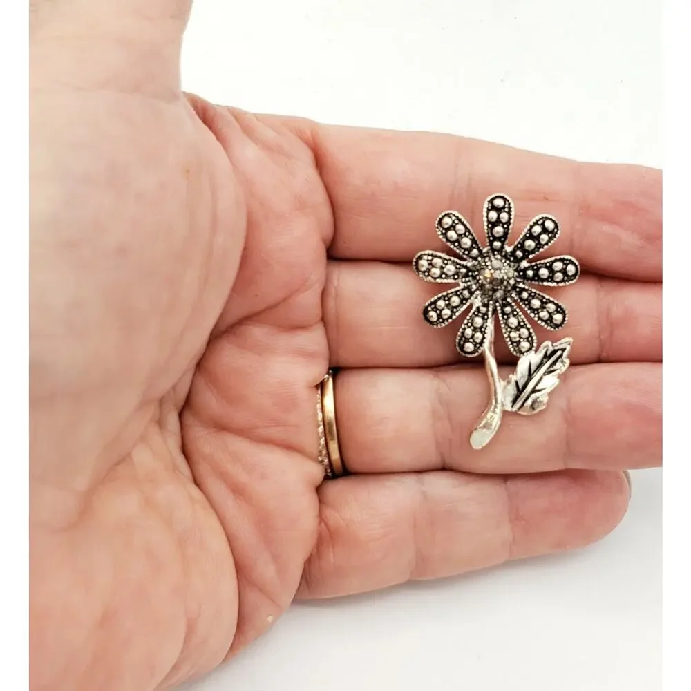 Vintage‎ Black Silver Flower Brooch Pin Textured Mid Century Floral 1.5